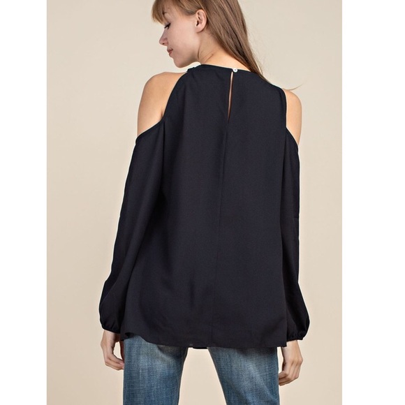 Cross Front Cold Shoulder Blouse - Picture 4 of 5
